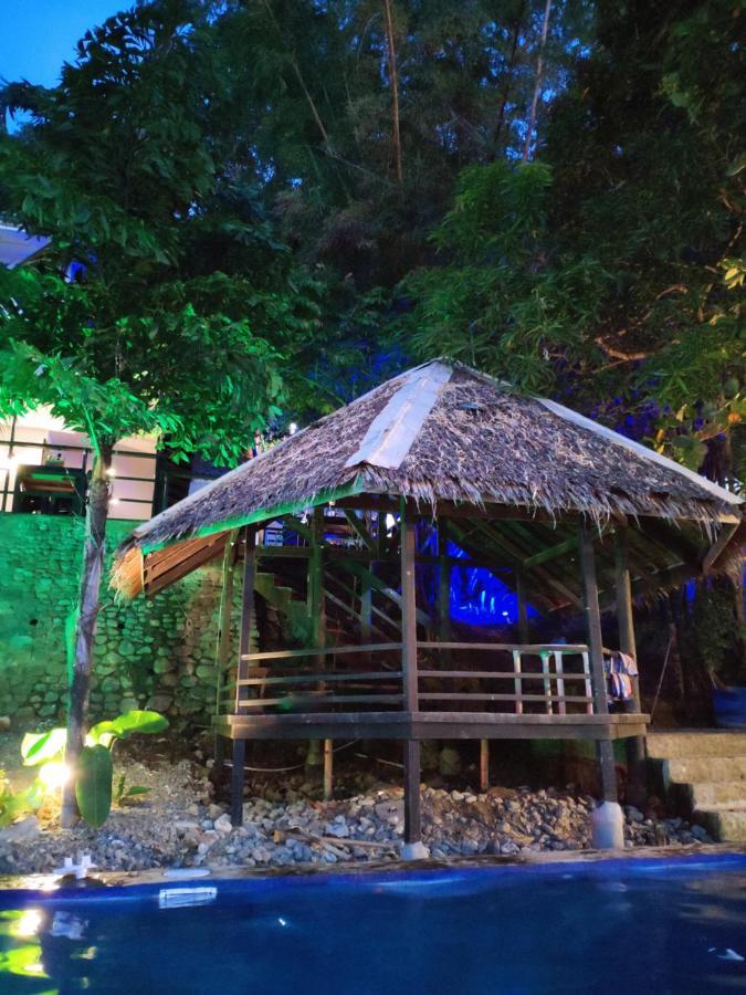 Blue Ribbon Dive Resort Mabini  Exterior foto